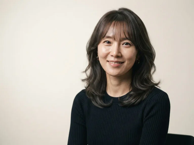 붉은기 잡는 톤다운 브라운